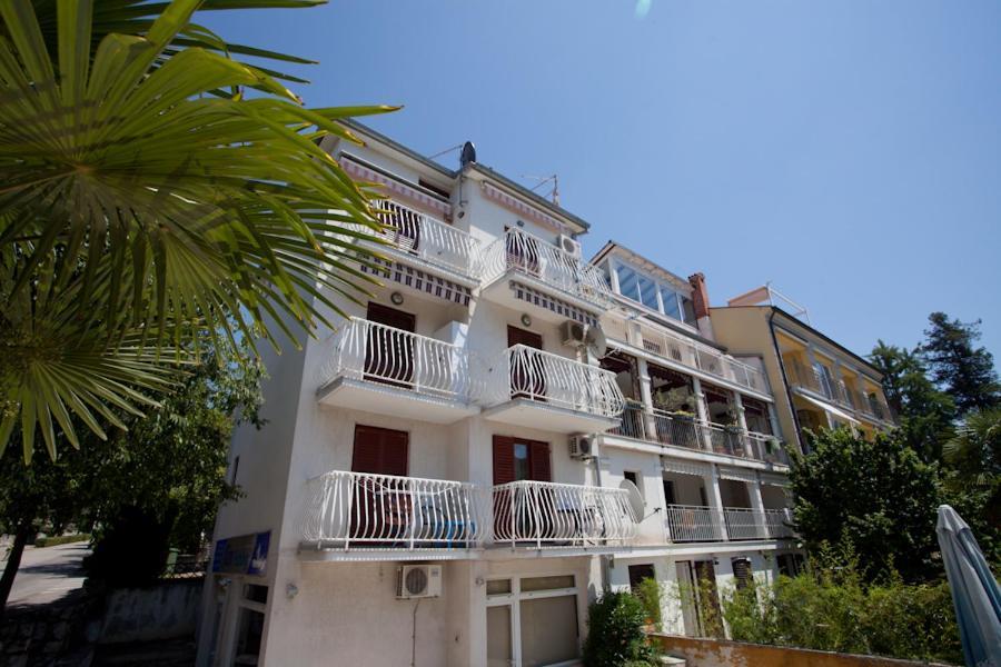 A Window On Rovinj Apartamento Exterior foto